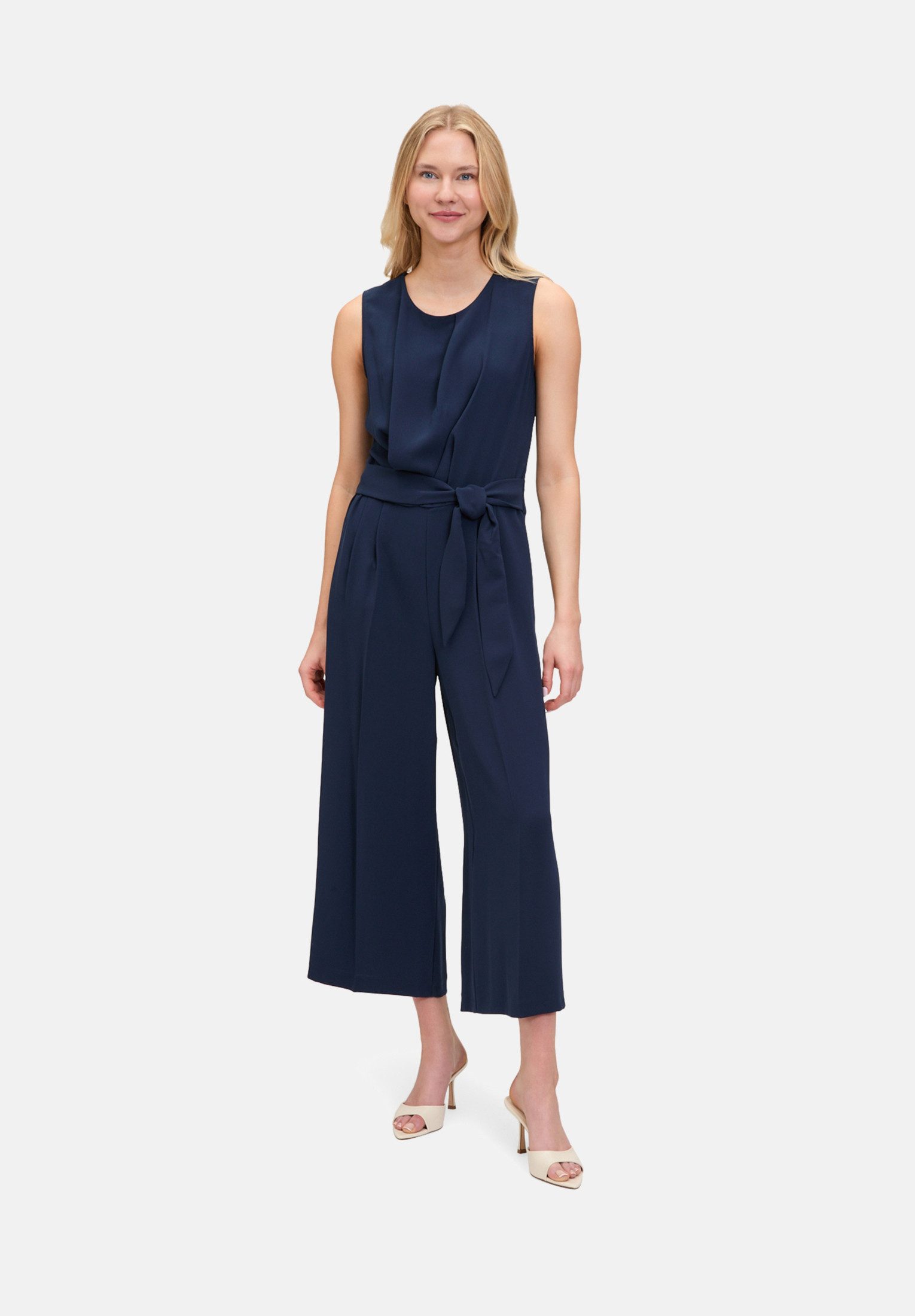 Betty&Co Overall Damen ohne Arm (1-tlg) Falten