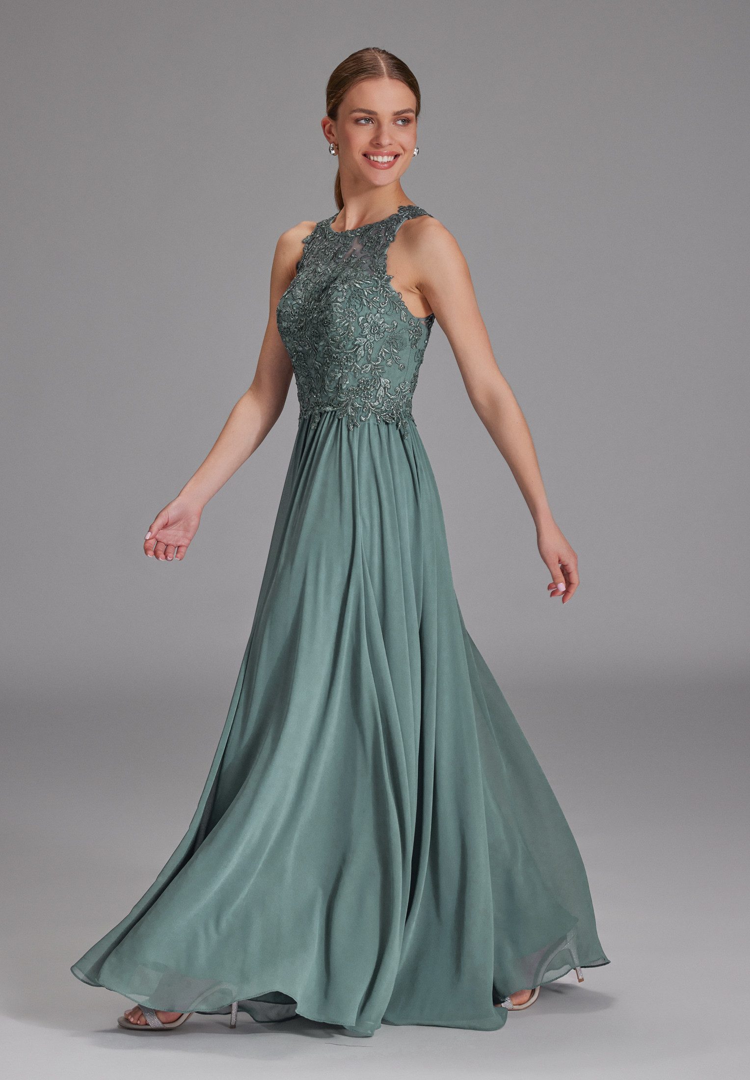 Hey Kyla Abendkleid Hochgeschlossenes Kleid mit Spitzenstickerei Taillierter Schnitt mit ausgestelltem Rockteil