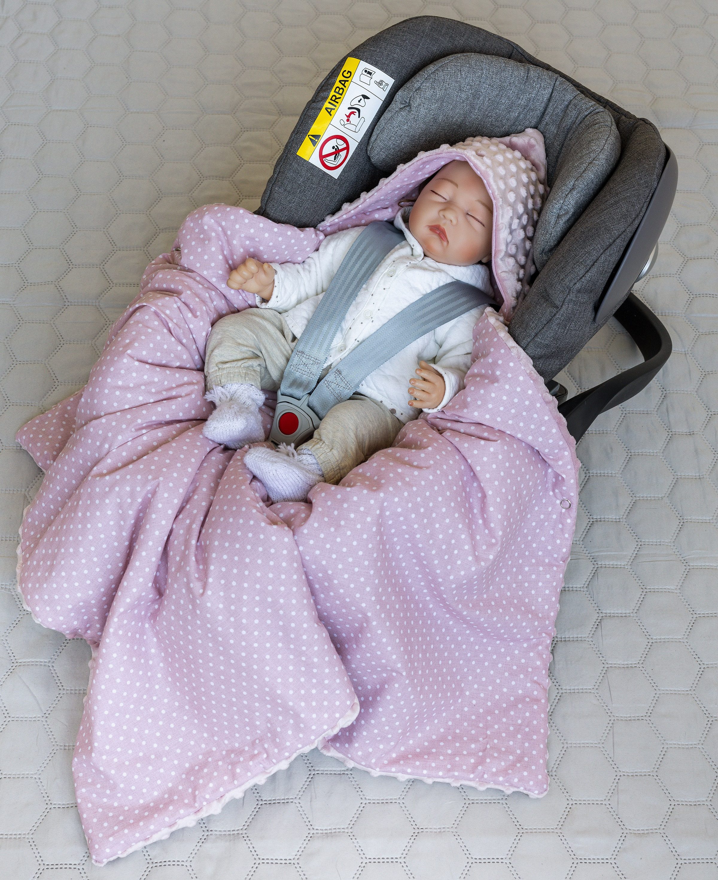 Loolay Babytrage ROSA Einschlagdecke für Kinder Autositz und Babyschale Babytrage (90 x 90 cm MINKY/ Baumwolle Kuscheldecke Kinderwagendecke Babydecke, Neugeborene Mädchen Girl Babyausstattung PREMIUM Babyshower Geschenk), LOOLAY® - 100% Europäische Stoffe und Kleinserien-Nähen!