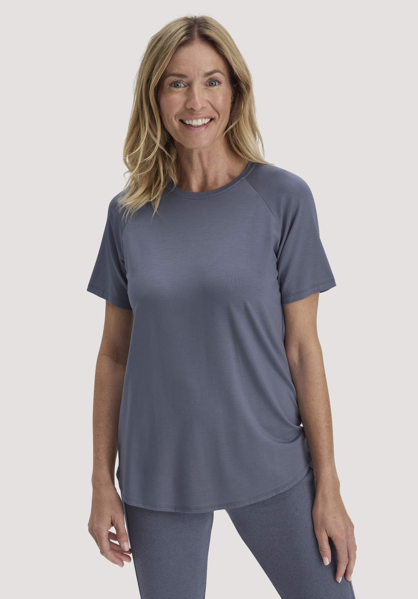 Hessnatur T-Shirt ACTIVE COMFORT aus TENCEL™ Lyocell (1-tlg)