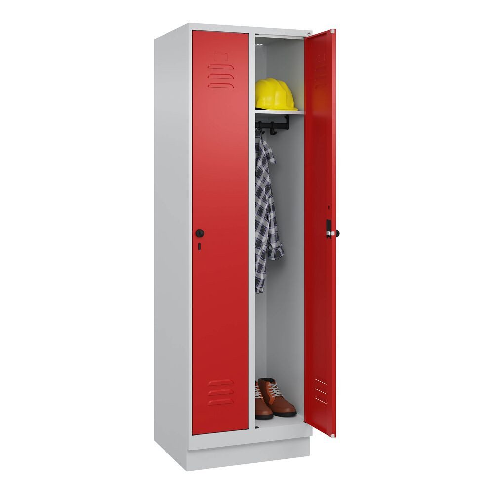 C+P Garderobenschrank Garderobenschrank Classic Plus, Abteilbreite 30 cm, mit Sockel Sockel verzinkt, erhöhter Korrosionsschutz