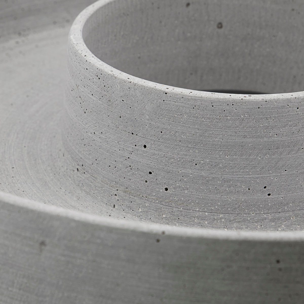 House Doctor Dekotablett House Doctor Kerzenständer THE RING grau, Ø45cm