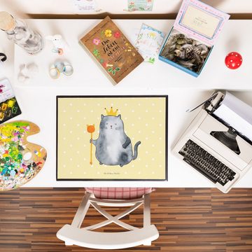 Mr. & Mrs. Panda Schreibtischunterlage Katze König - Gelb Pastell - Geschenk, Mietzhaus, Schreibtischunterla, (1 tlg)