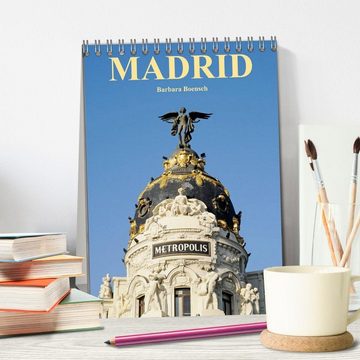 CALVENDO Wandkalender Madrid (Tischkalender 2024 DIN A5 hoch), CALVENDO Monatskalender
