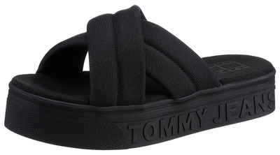 Tommy Jeans »TOMMY JEANS FLTFRM SANDAL« Pantolette mit wattierter Kreuzbandage