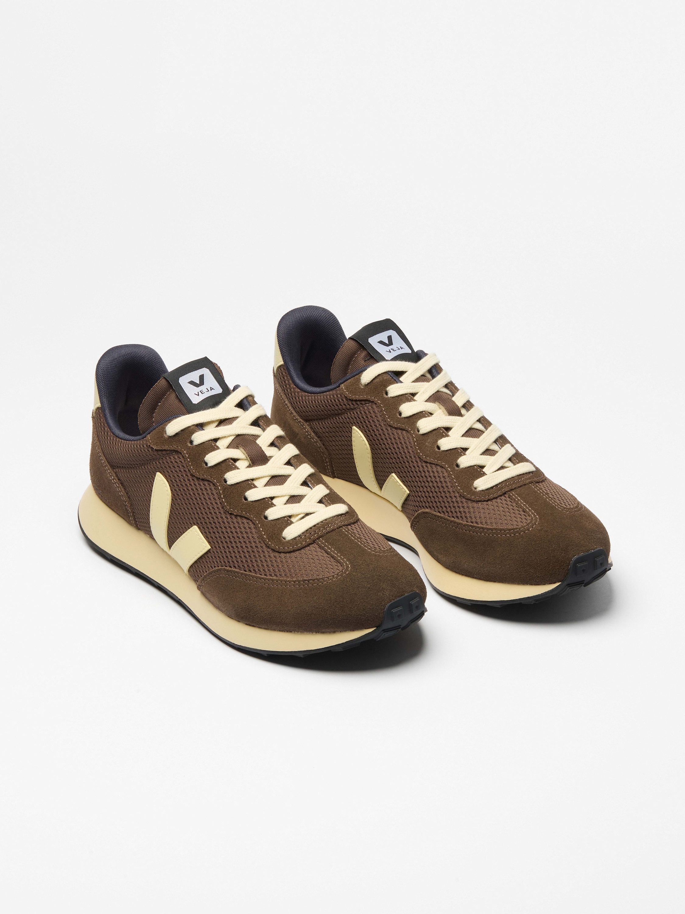 VEJA Veja Rio Branco II Alveomesh Sneaker