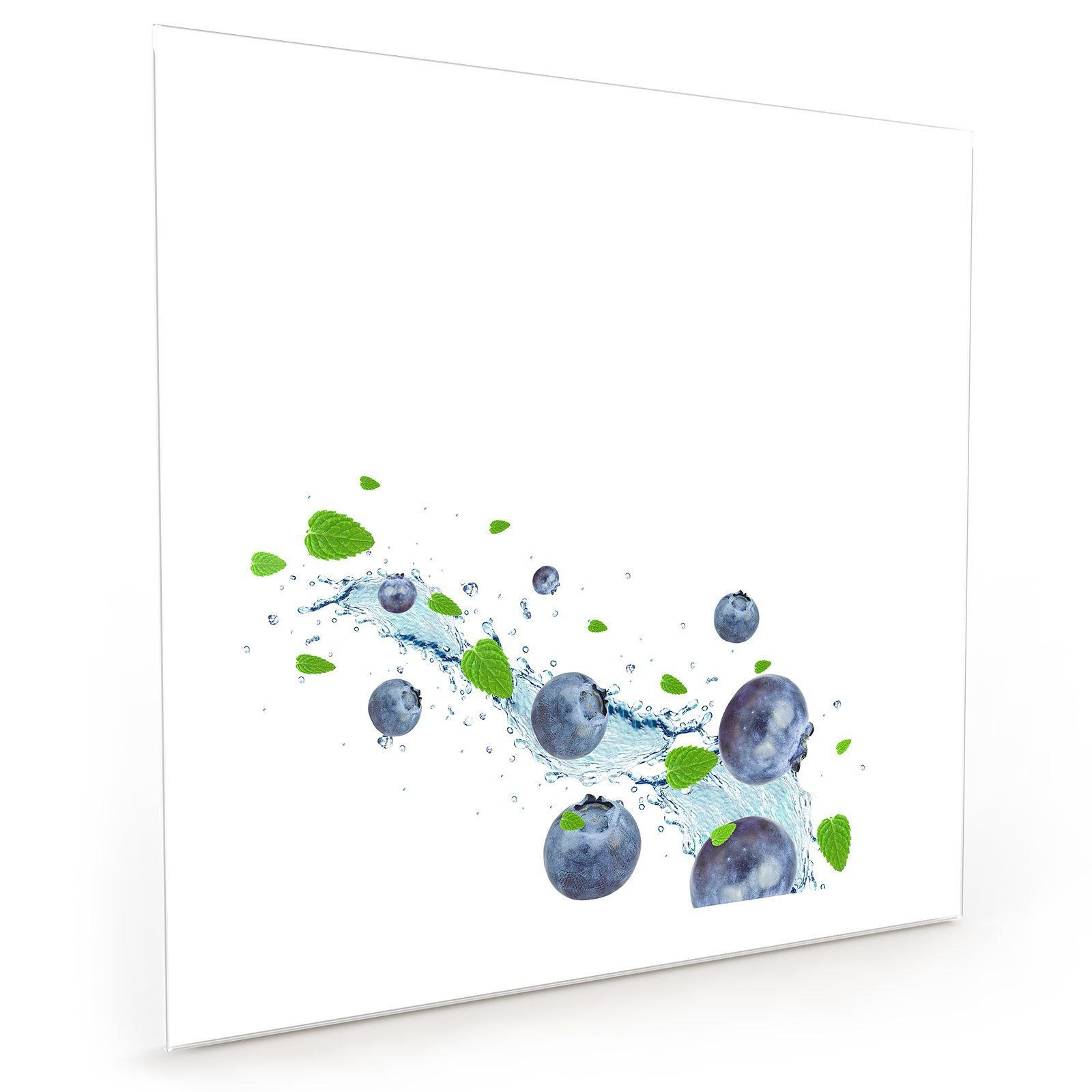 Primedeco Küchenrückwand Spritzschutz Glas Wasserwelle auf Heidelbeeren