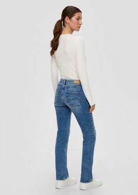 QS Stoffhose Jeans Catie / Slim Fit / Mid Rise / Straight Leg Label-Patch, Waschung