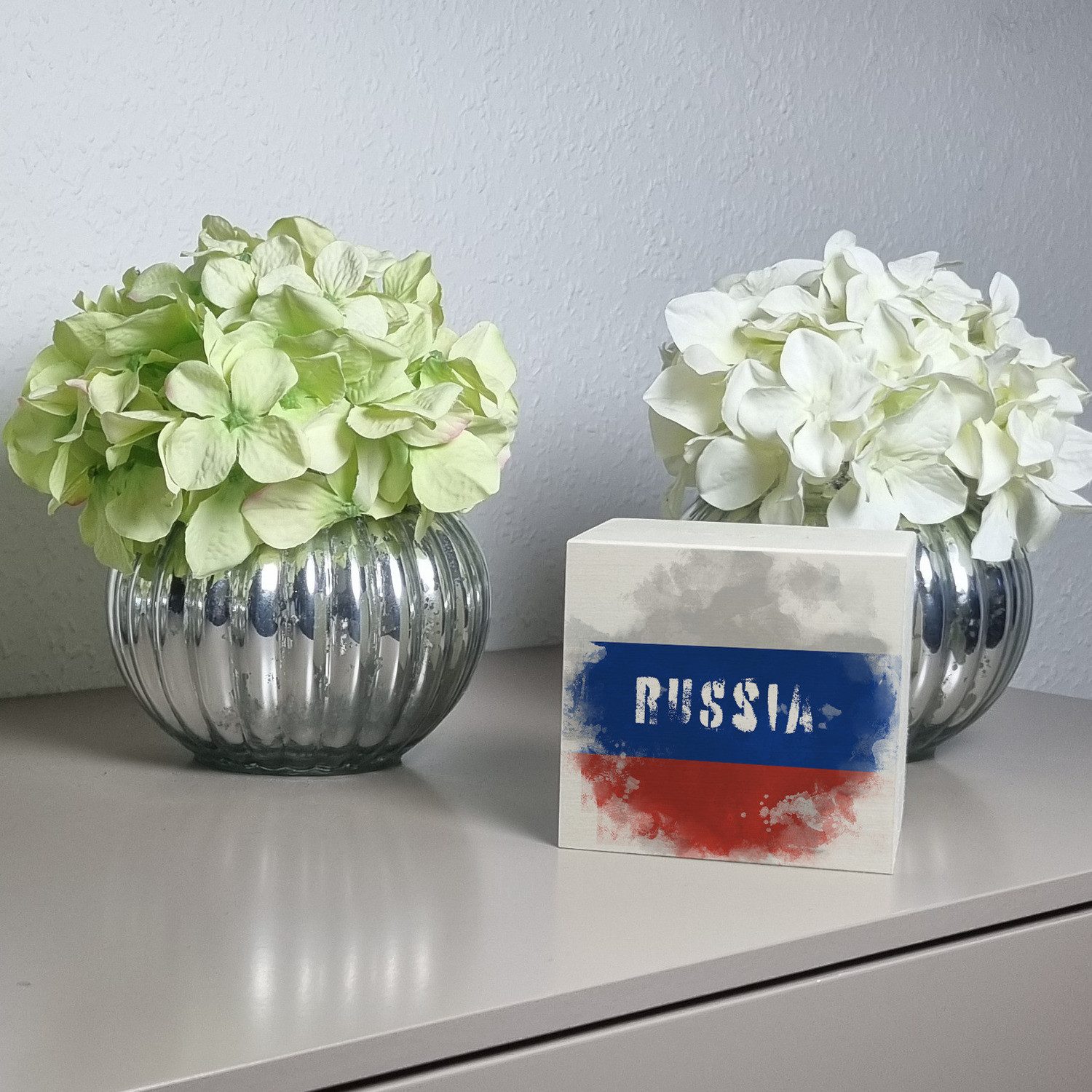 speecheese Spardose Spardose aus Holz mit Russland Flagge im Used Look Sparschwein für