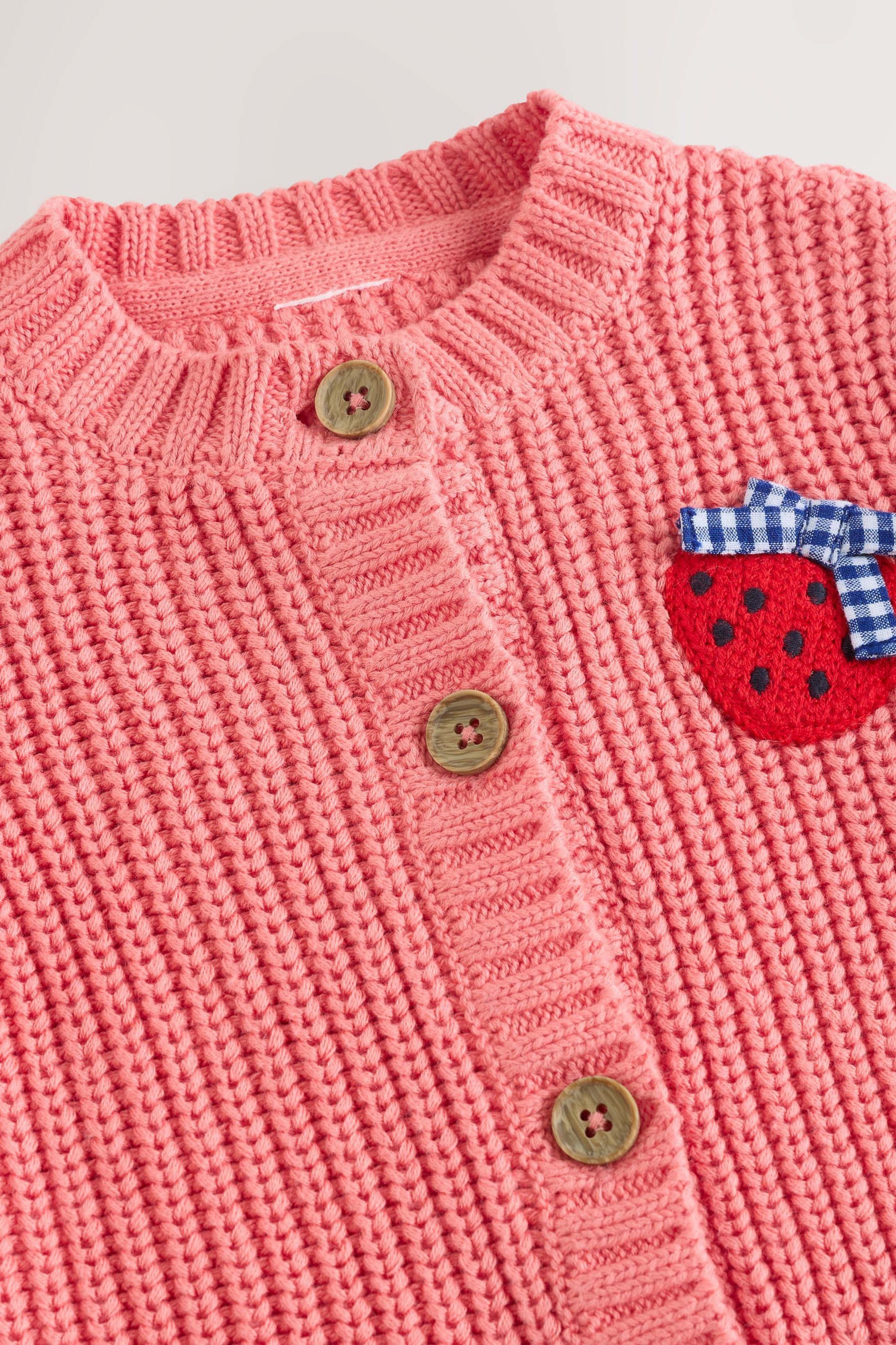 Next Strickjacke Babystrickjacke mit Rückenstickerei (1-tlg)