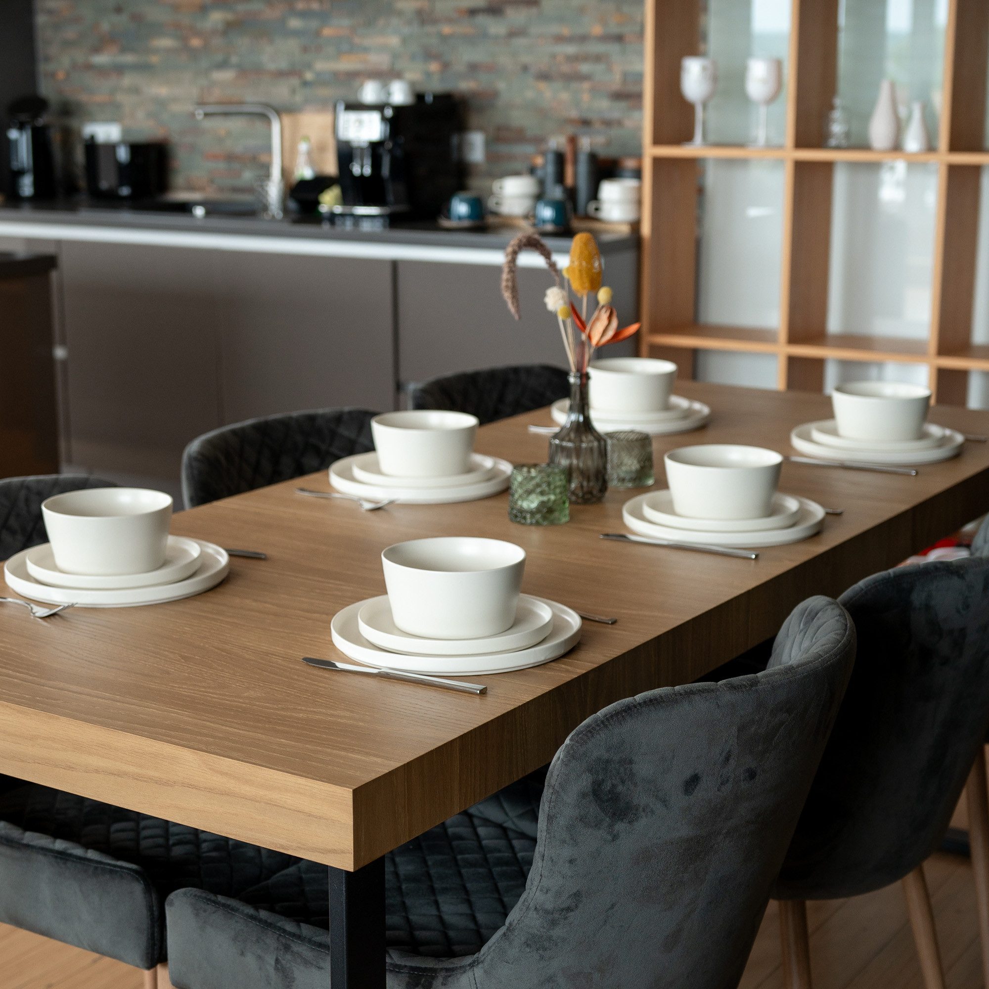 MiaMio Geschirr-Set Geschirrset für 8 Personen / 24-teiliges Tafelservice Luxe Weiß