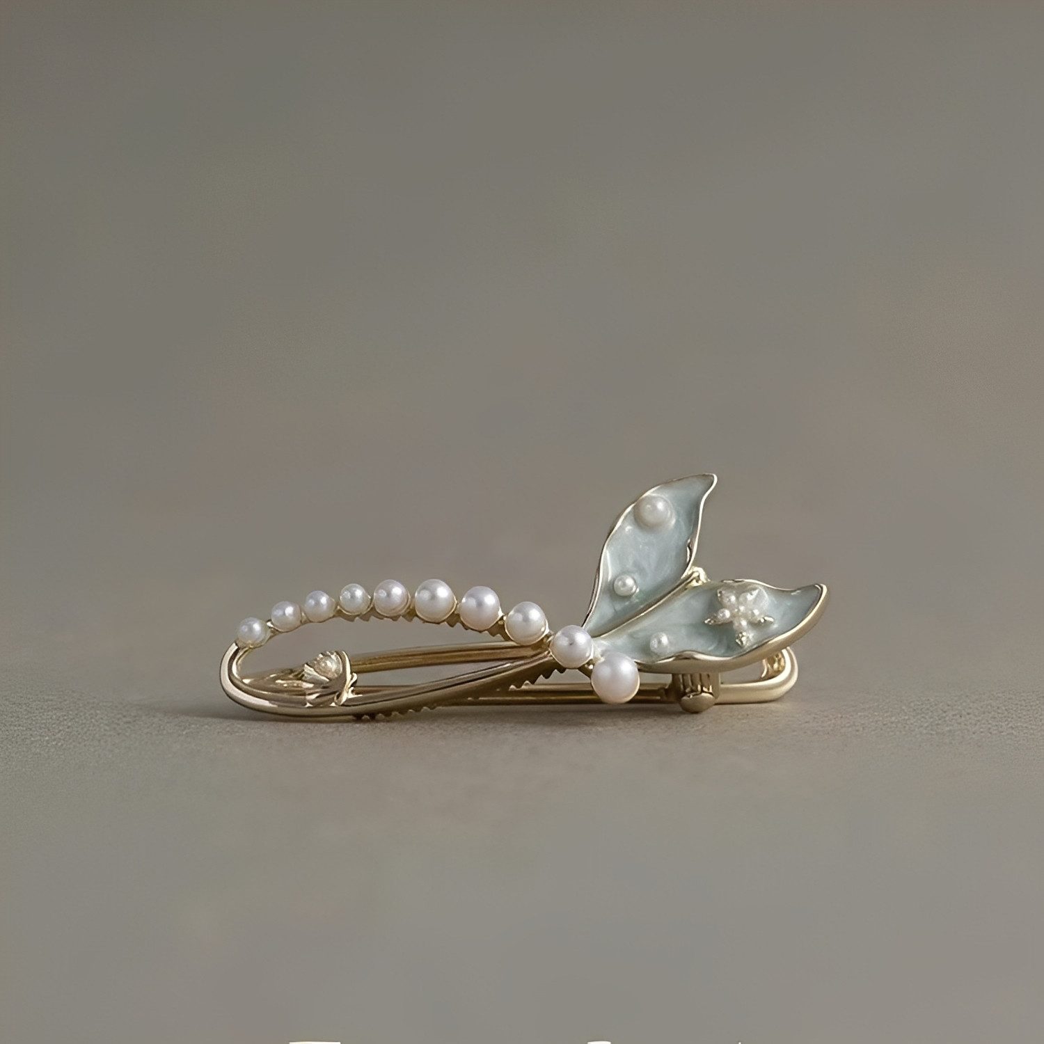 The Beauty House Haarspange mit Perlen und Blattdesign edle Haarklammer für Damen, stilvolle Haaraccessoires für Hochzeit Party Alltag