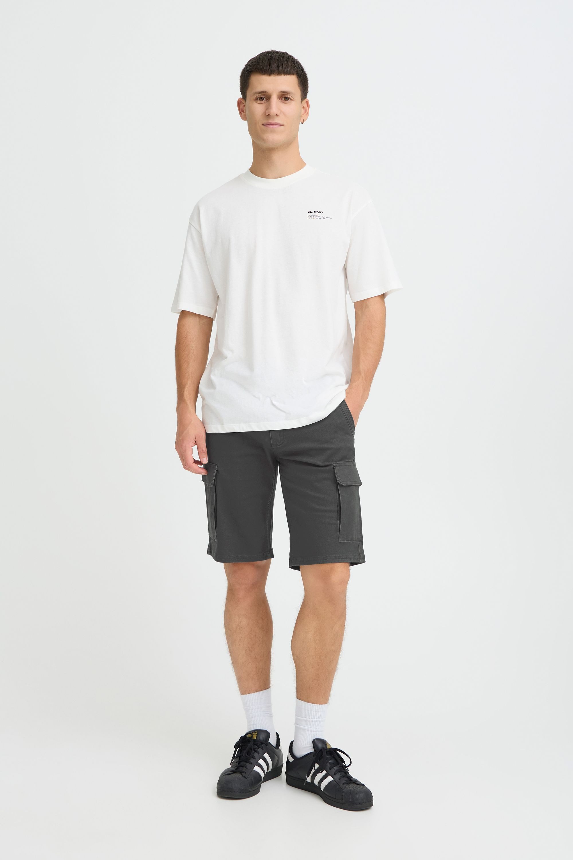 Blend Cargoshorts BHBelos Lässige Cargo-Shorts mit Taschen