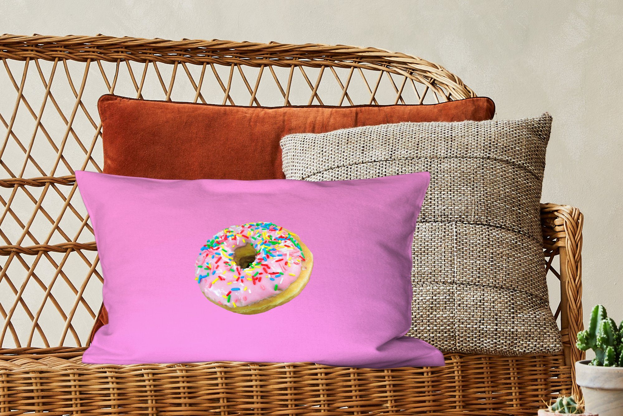 Schlafzimmer Topping, Dekokissen mit Donut Dekokissen mit MuchoWow Wohzimmer Füllung, Zierkissen, Rosa Dekoration,