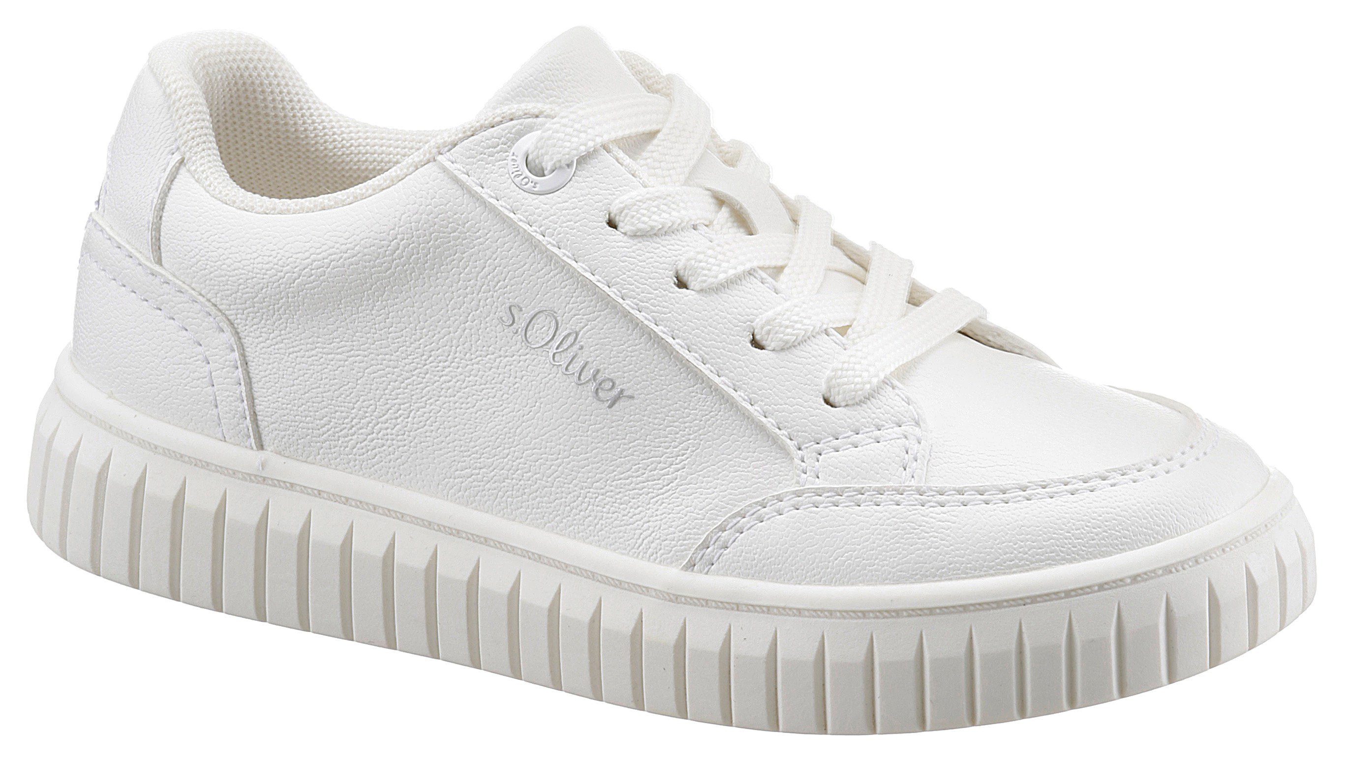 s.Oliver Sneaker mit gepolstertem Schaftrand weiss