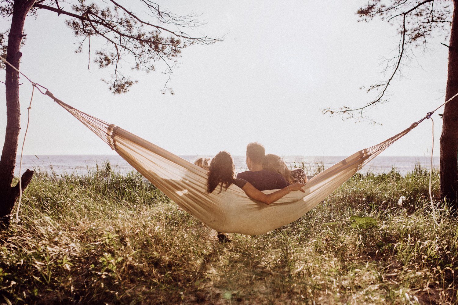 Amazonas Hängematte XXL Paradiso (Liegefläche ca. 250 x 175 cm, Belastbarkeit max. 200 kg), Handgefertigt, aus recycelten Materialien