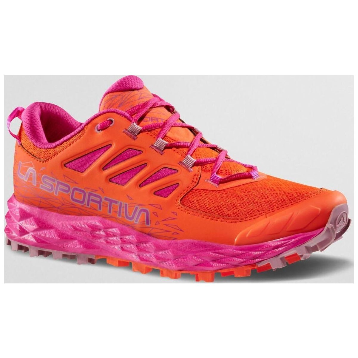 La Sportiva Lycan II Woman Outdoorschuh Ideal für mittlere Distanzen und Skyraces, bietet Komfort und Wärme