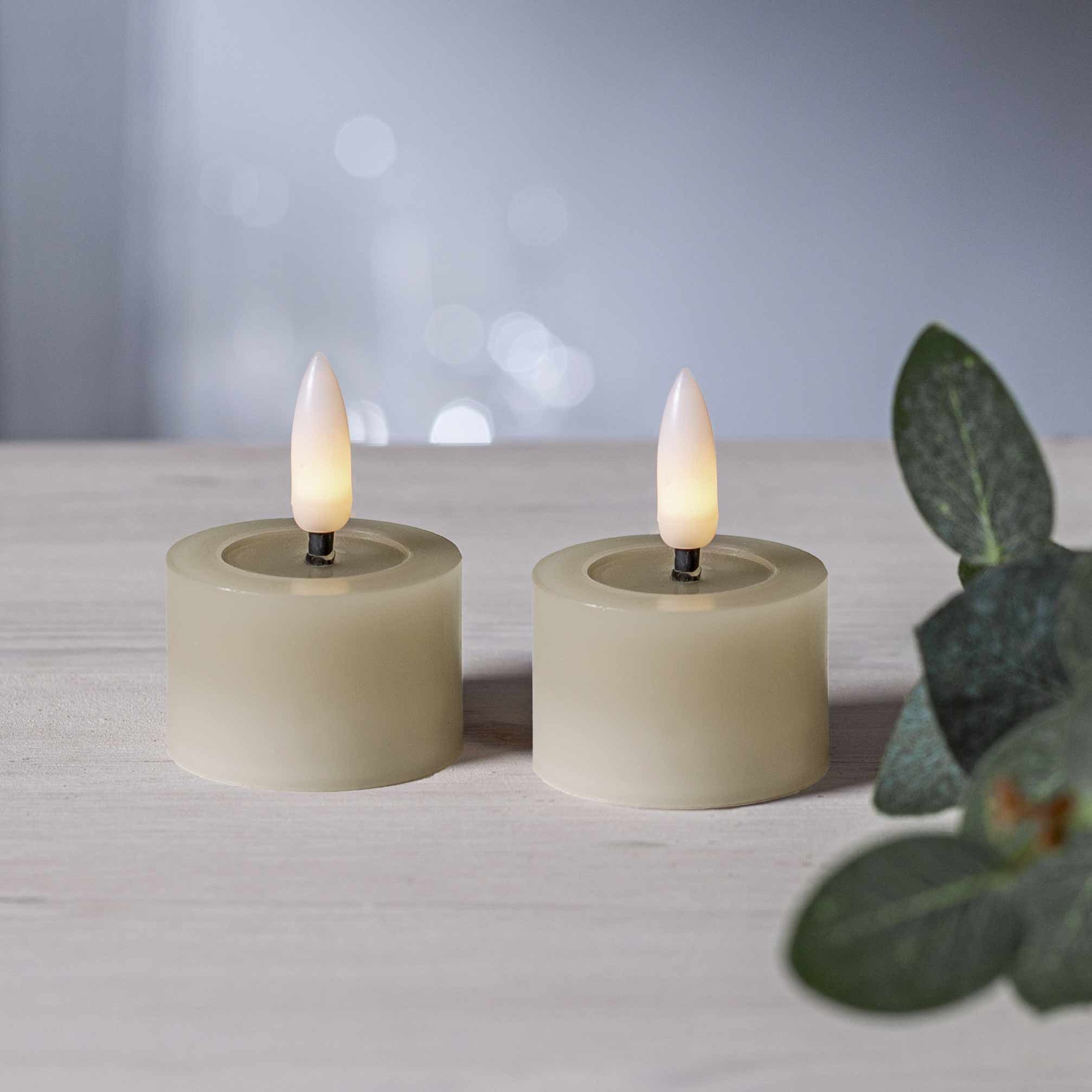 STAR TRADING LED-Kerze Flamme Flow (Set, 2-tlg), beige 3D Flamme 6/18h Timer 4x5cm Wachsspiegel