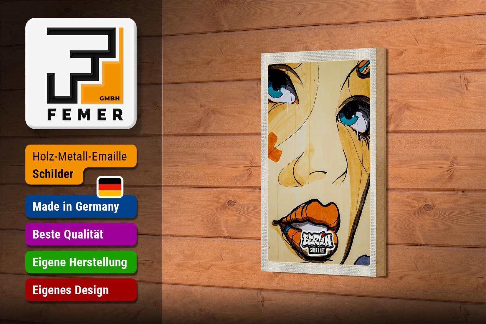Femer GmbH Holzbild Reise 12x18 cm Berlin Street Art weinende Frau, (1 St), Glatte Holzfaserplatte (MDF), vorn beschichtet