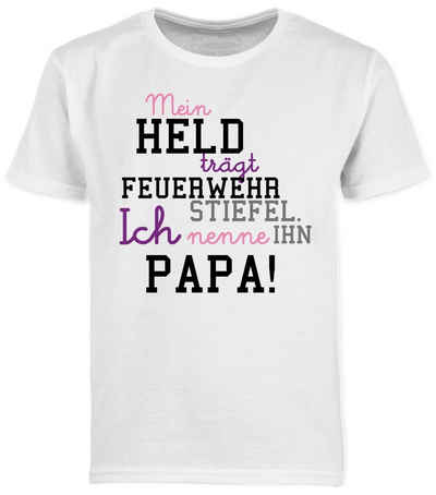 Shirtracer T-Shirt »Mein Held Papa Feuerwehrmann - Feuerwehr Geschenke Kinder - Jungen Kinder T-Shirt« papa kind shirt - der männertag - mein held trägt feuerwehrstiefel