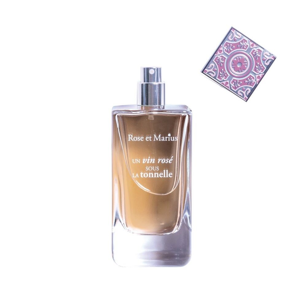 Rose et Marius Eau de Parfum Rose et Marius, Ein Rosenwein unter der Tonne