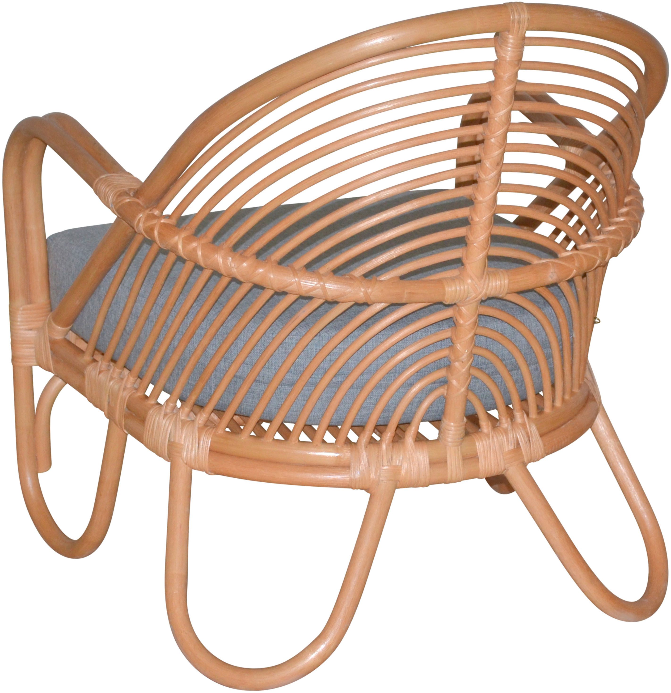 HOFMANN LIVING AND MORE Loungesessel (1-St., Inklusive extra stark gepolsterten Sitzkissen), Handgeflochten