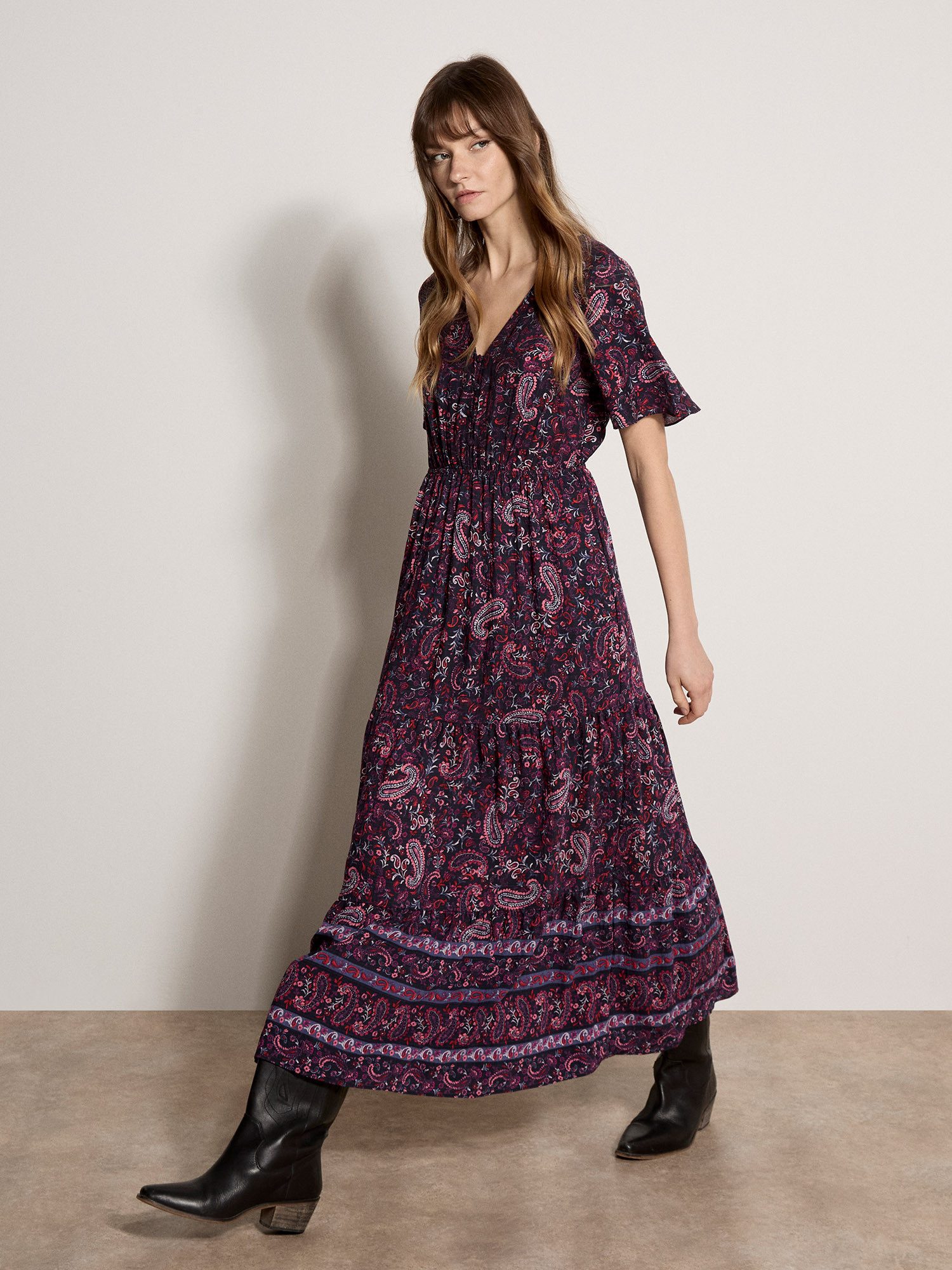 Apricot Maxikleid Maxikleid mit Paisley-Print und Stufen Elastischer Bund günstig online kaufen