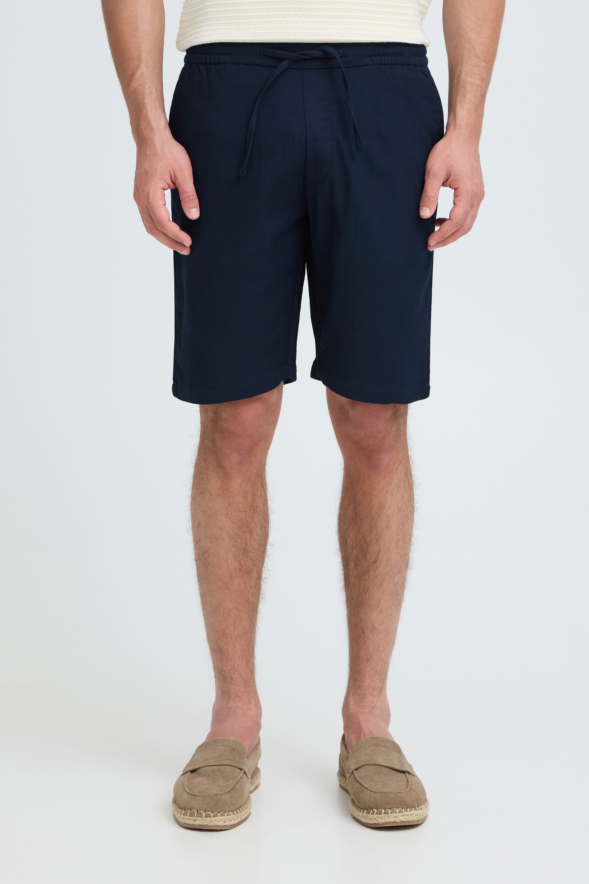 Kronstadt Chinoshorts KSRencroft Bequeme Chinoshorts mit elastischem Bund und Tunnelzug