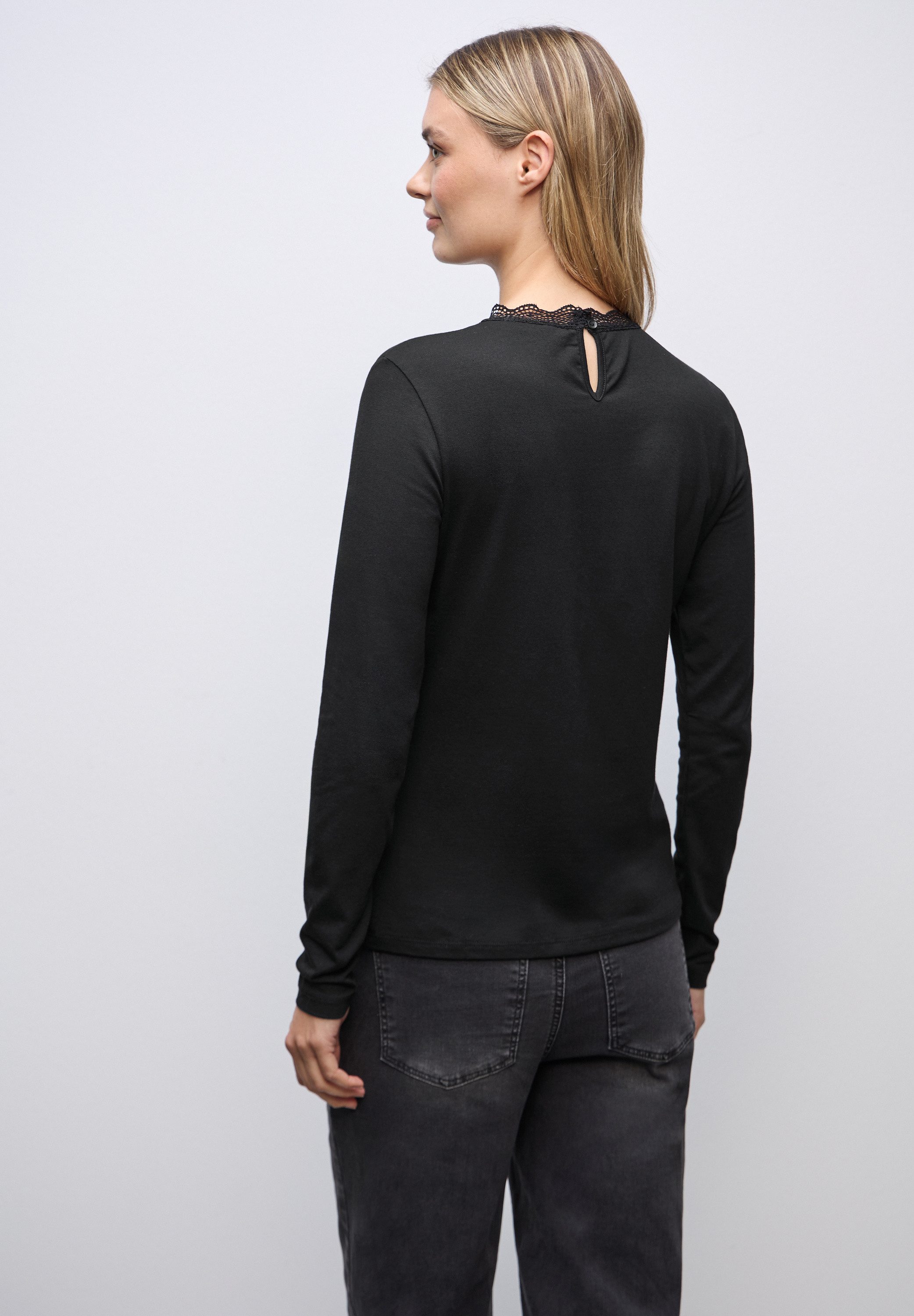 STREET ONE Langarmshirt mit Spitzeneinsatz günstig online kaufen