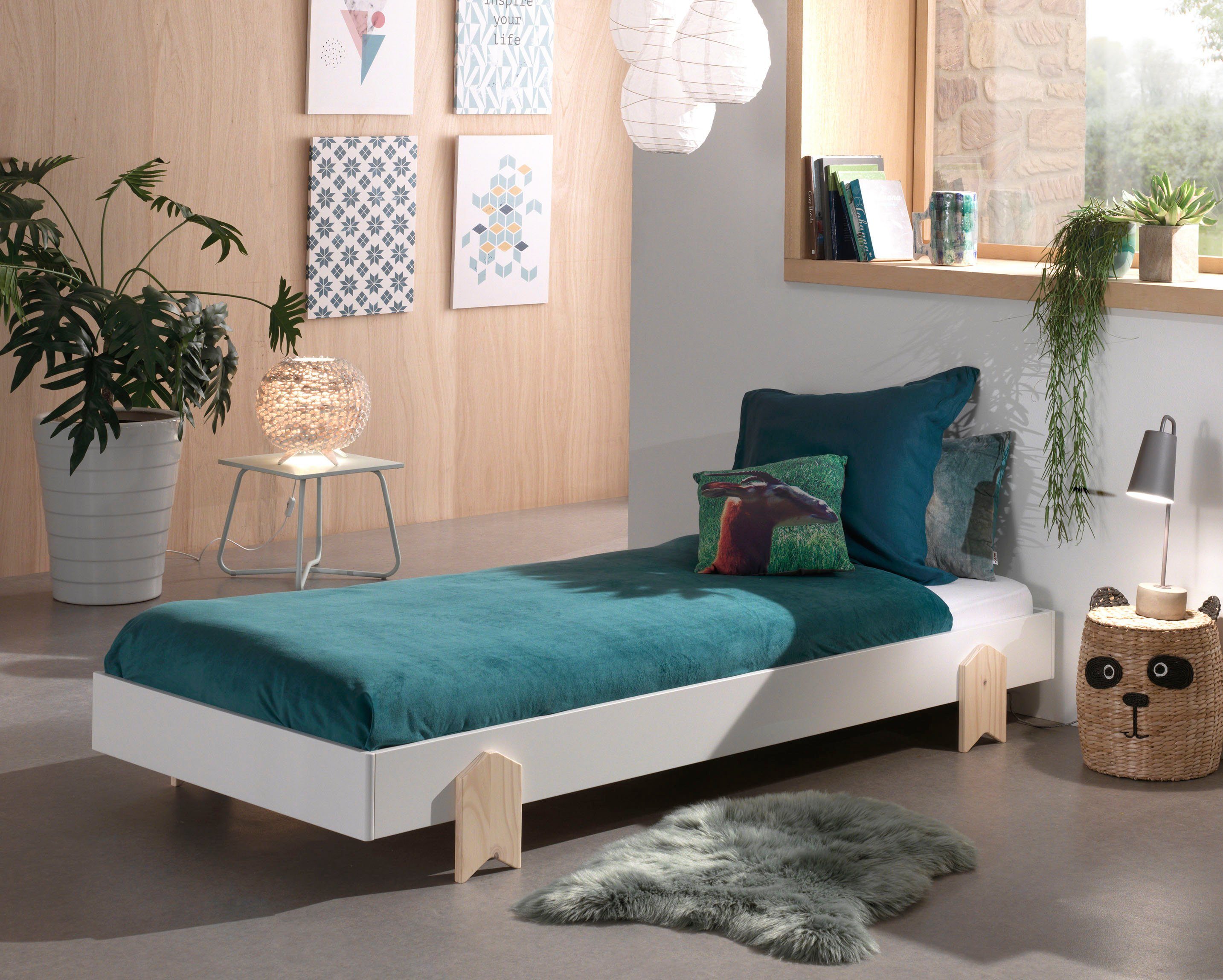 Vipack Kinderbett Modulo (Made in Europe), Jugendbett, Einzelbett, Stapelbett mit Füßen in Pfeiloptik