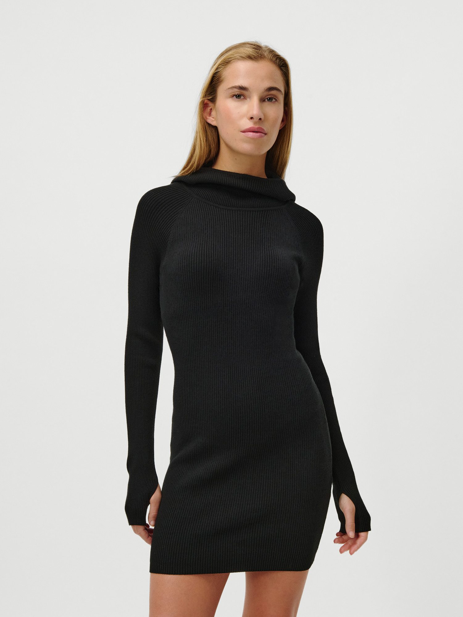 LeGer Strickkleid Mathilde, LeGer by Lena Gercke mit Kapuze, körpernahe Passform