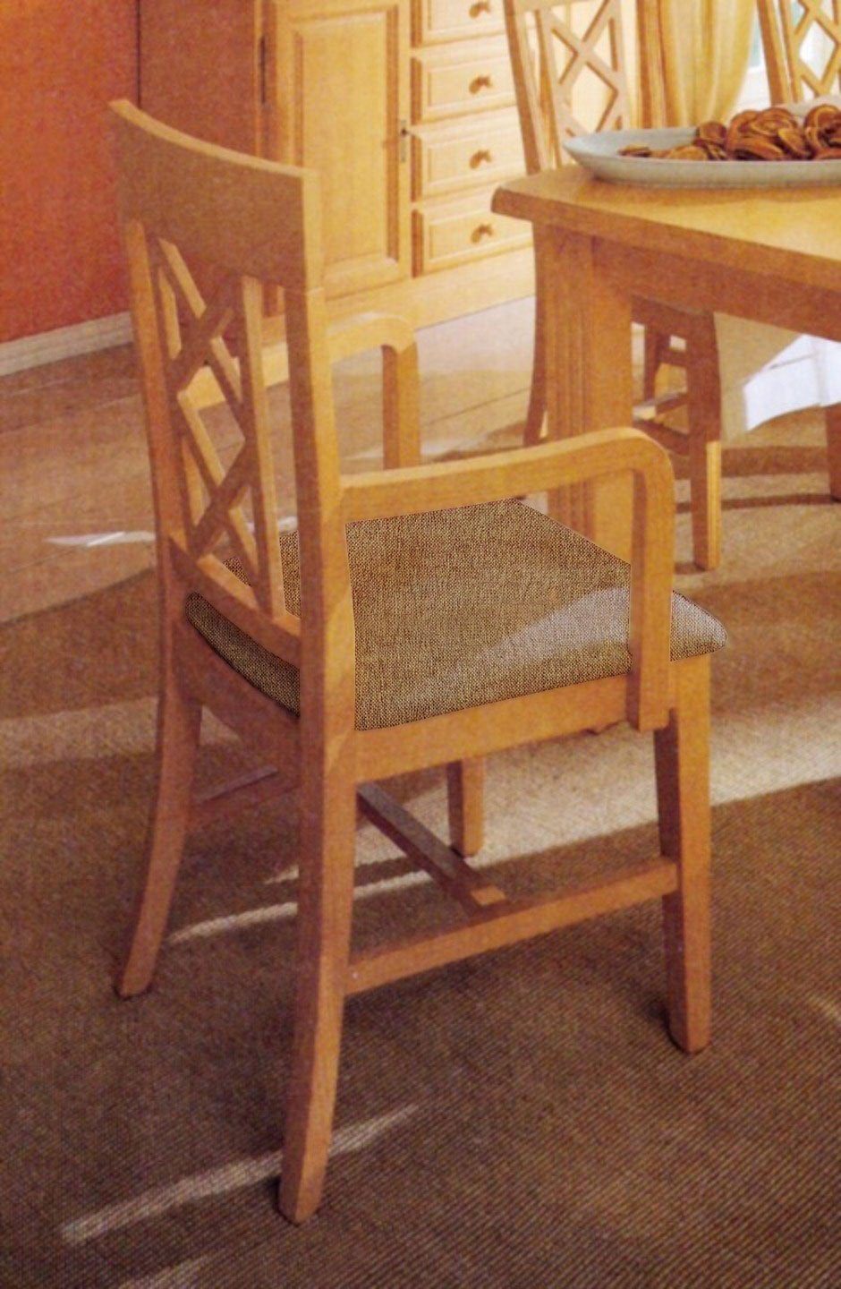 Casamia Esszimmerstuhl Esszimmer Stuhl mit Armlehnen Festpolsterkissen Chalet Pinie massiv