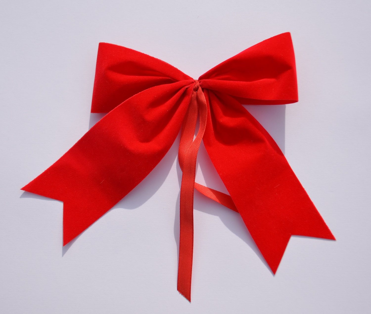 Schleifenparadies Weihnachtsbaumschleife 5 rote wetterfeste Schleifen für Geschenke oder für den Weihnachtsbaum (5-tlg), per Hand hergestellt, wiederverwendbar, robust, elegant, wetterfest