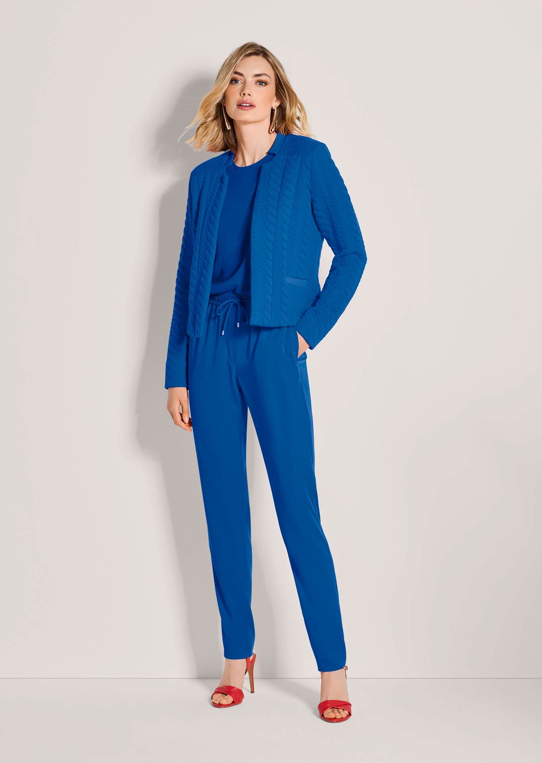 MADELEINE Kurzblazer Langarm Jerseyblazer mit Stehkragen Uni-Design, kleiner Stehkragen, verschlusslos gearbeitet