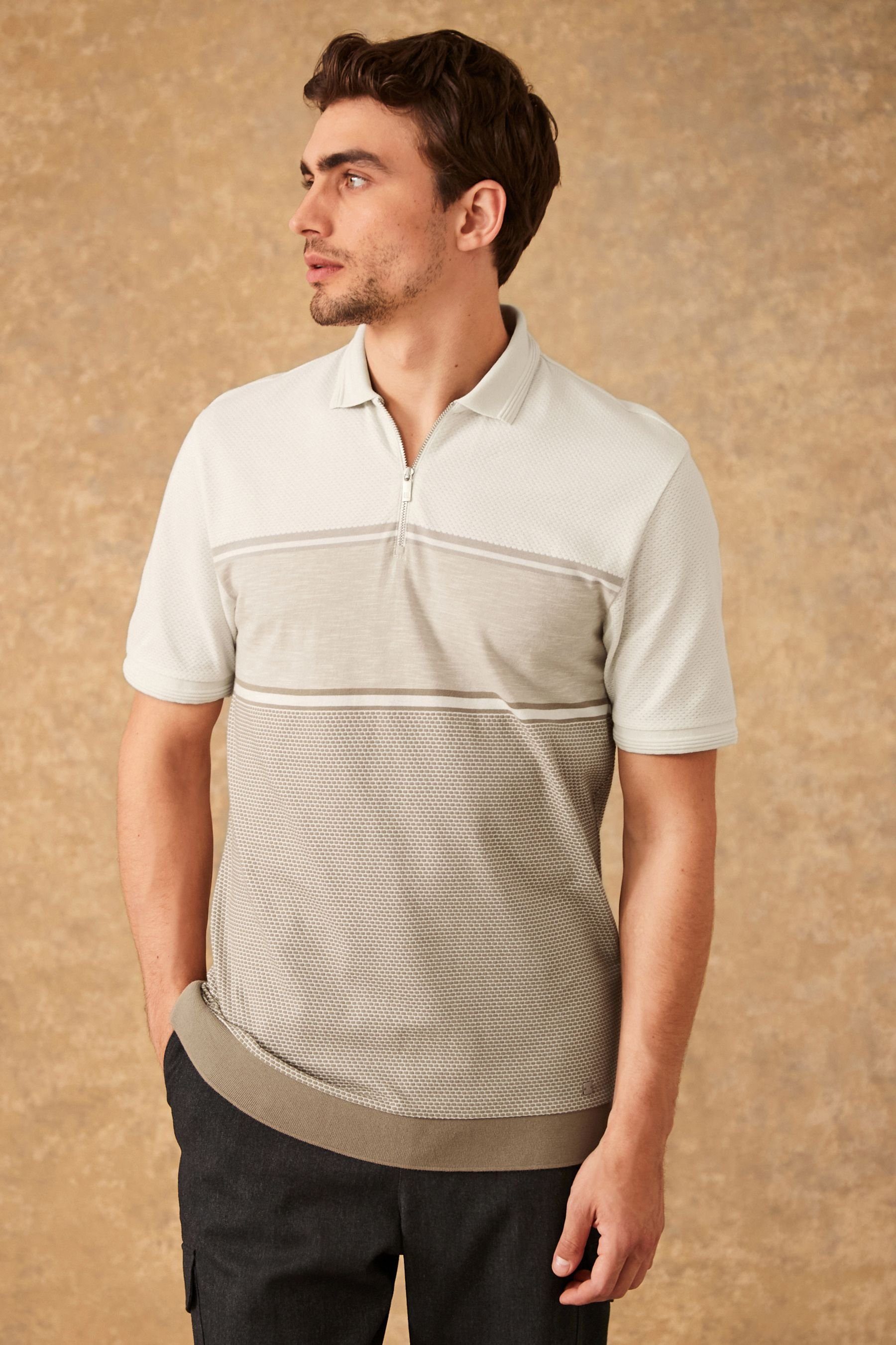(1-tlg) Poloshirt Textured Polo-Shirt Next Blockfarben in Neutral
