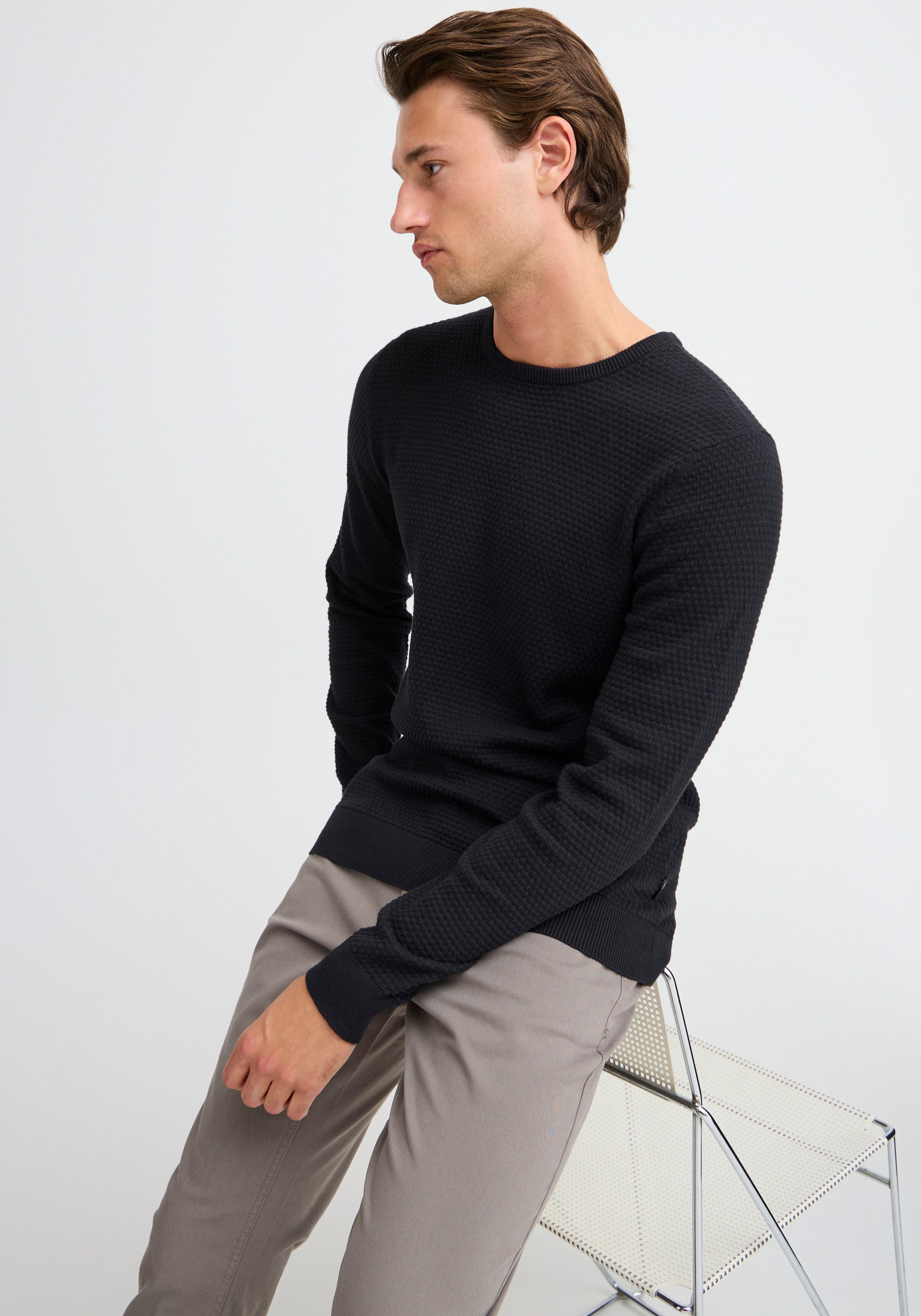 Blend Rundhalspullover BHREDHILL crewneck mit Markenlabel, aus Baumwolle, Slim Fit, ohne Verschluss