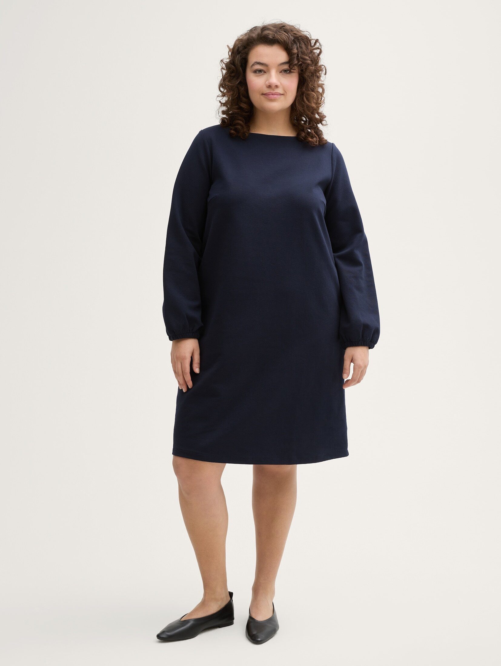 Sommerkleid Plus Size - Kleid mit Struktur