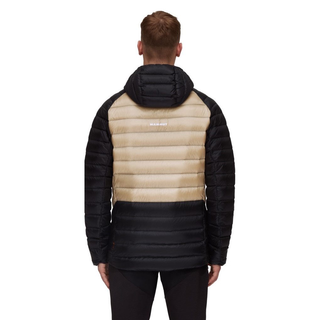 Mammut Winterjacke Winter-Daunenjacke Broad Peak Insulated Hooded (Kapuze, wärmend dank)