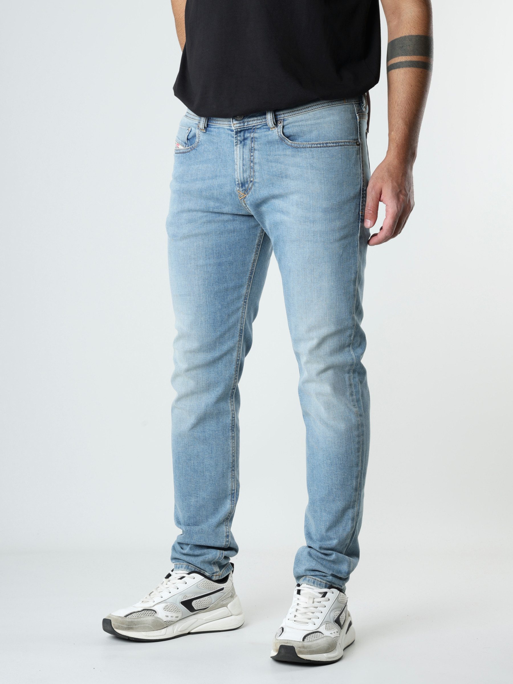 Diesel Skinny-fit-Jeans Low Waist - 1979 SLEENKER Stretch Denim