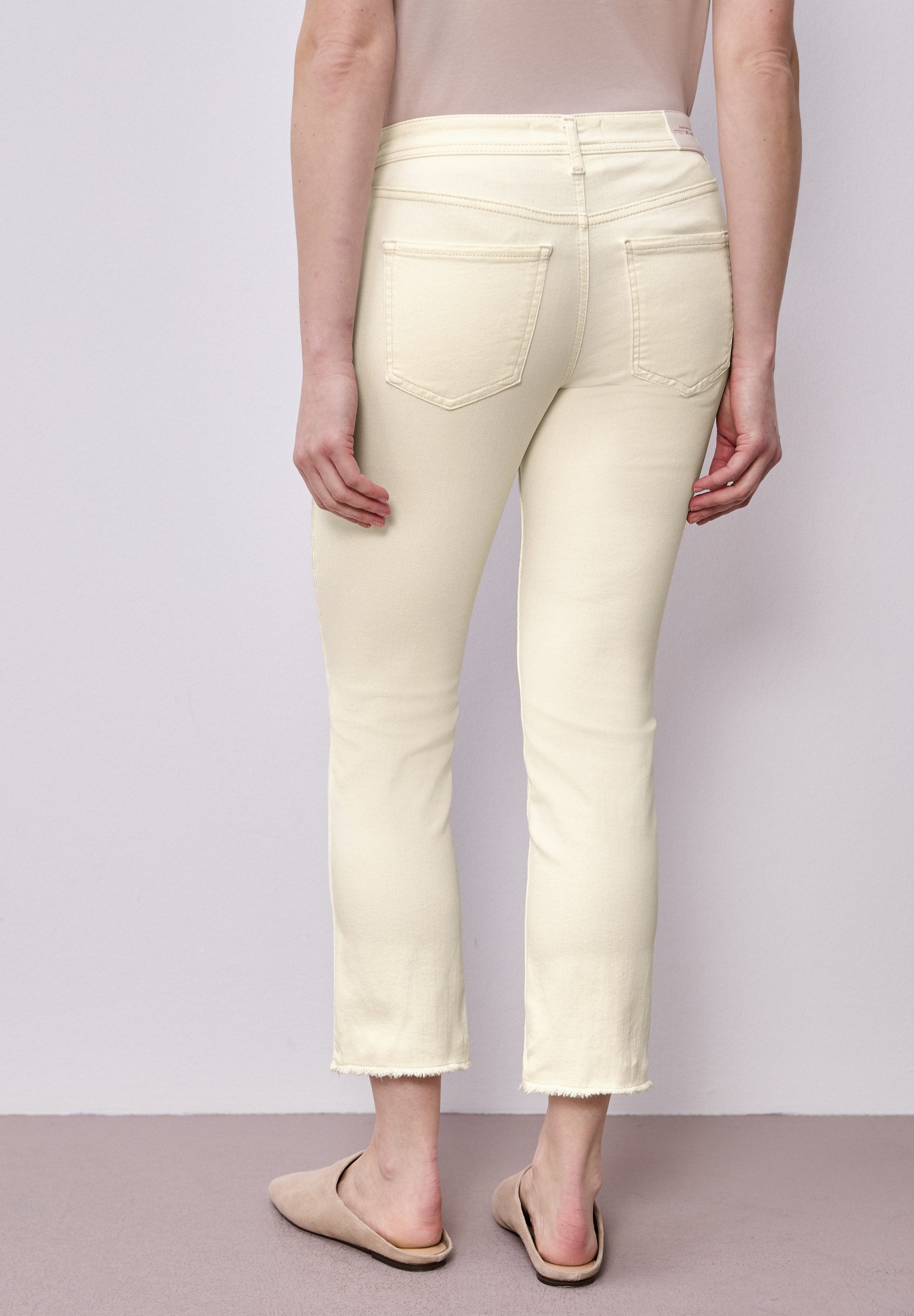 STREET ONE Slim-fit-Jeans Style Tilly Straight Legs Jeans mit fransigem Saum