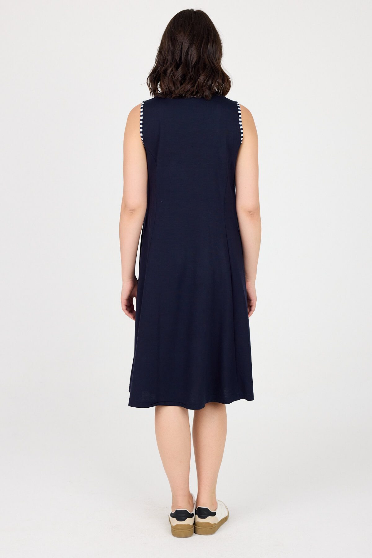 Phistan Midikleid Damenkleid aus Viskosemix – ärmellos