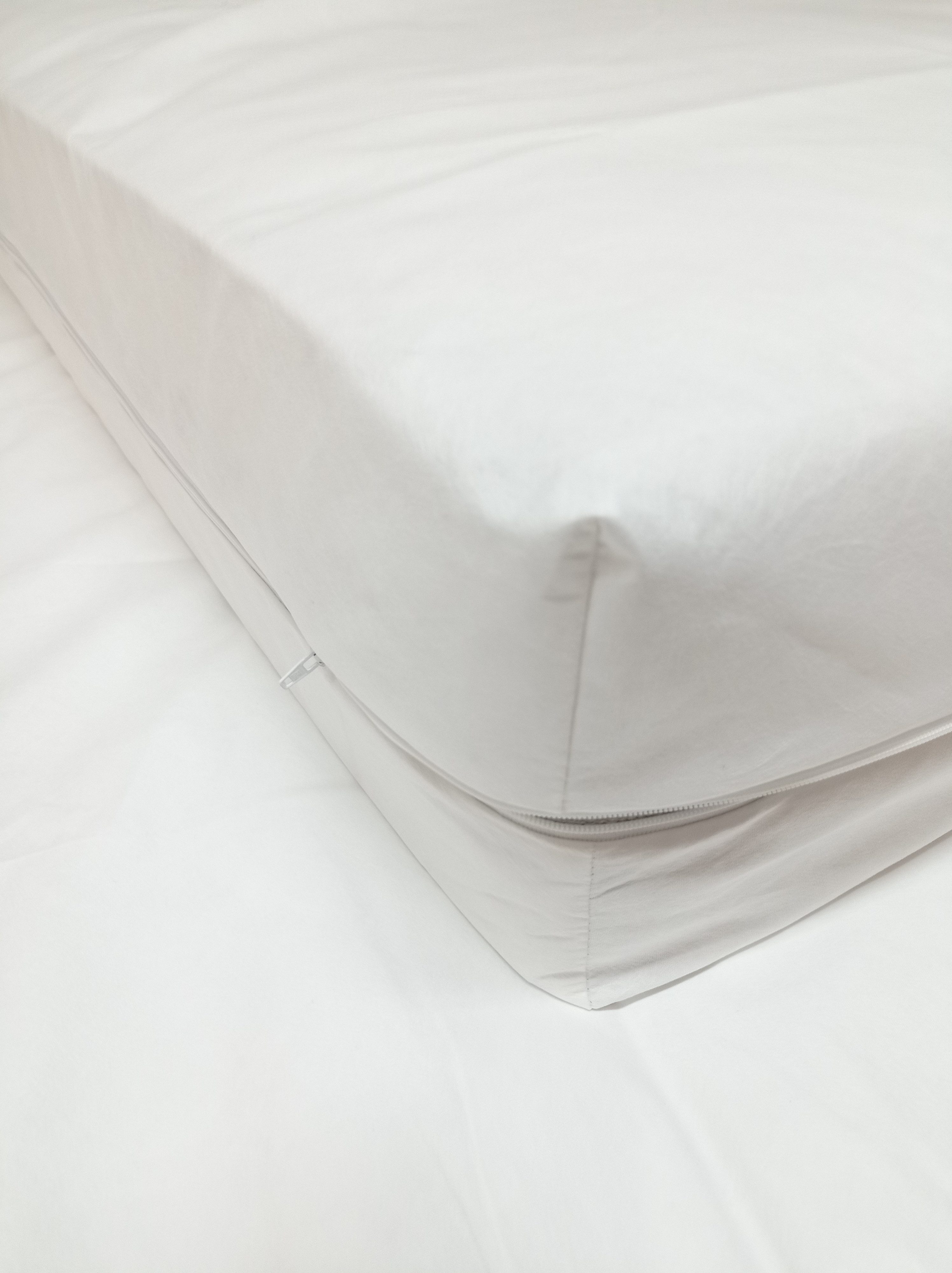 Encasing EVO-PRO-TECH Milbenschutzbezug, Matratzenbezug für Всеrgiker Almedi