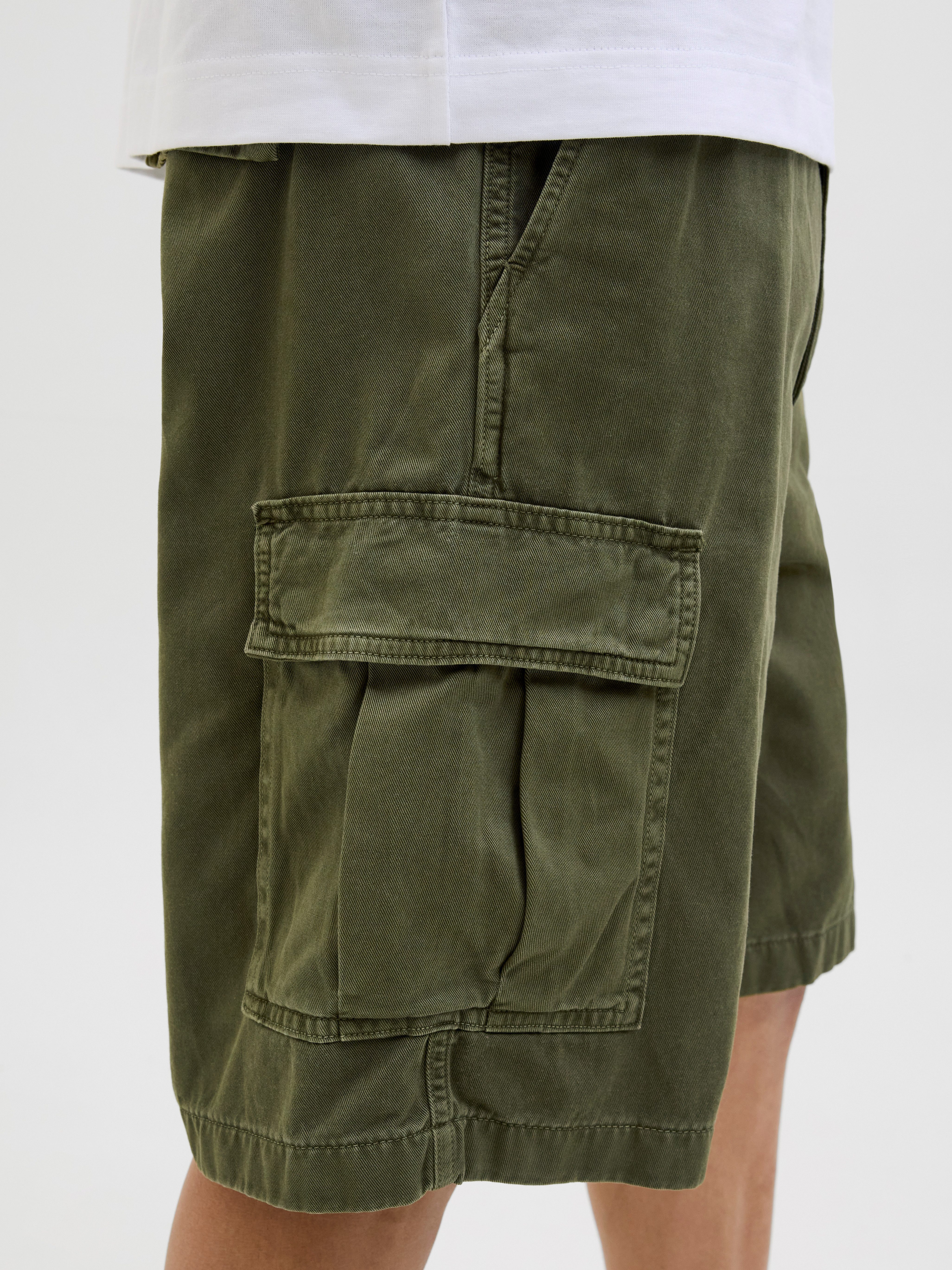 Jack & Jones Cargoshorts JPSTKARL AVERY CARGO SHORTS LNG günstig online kaufen