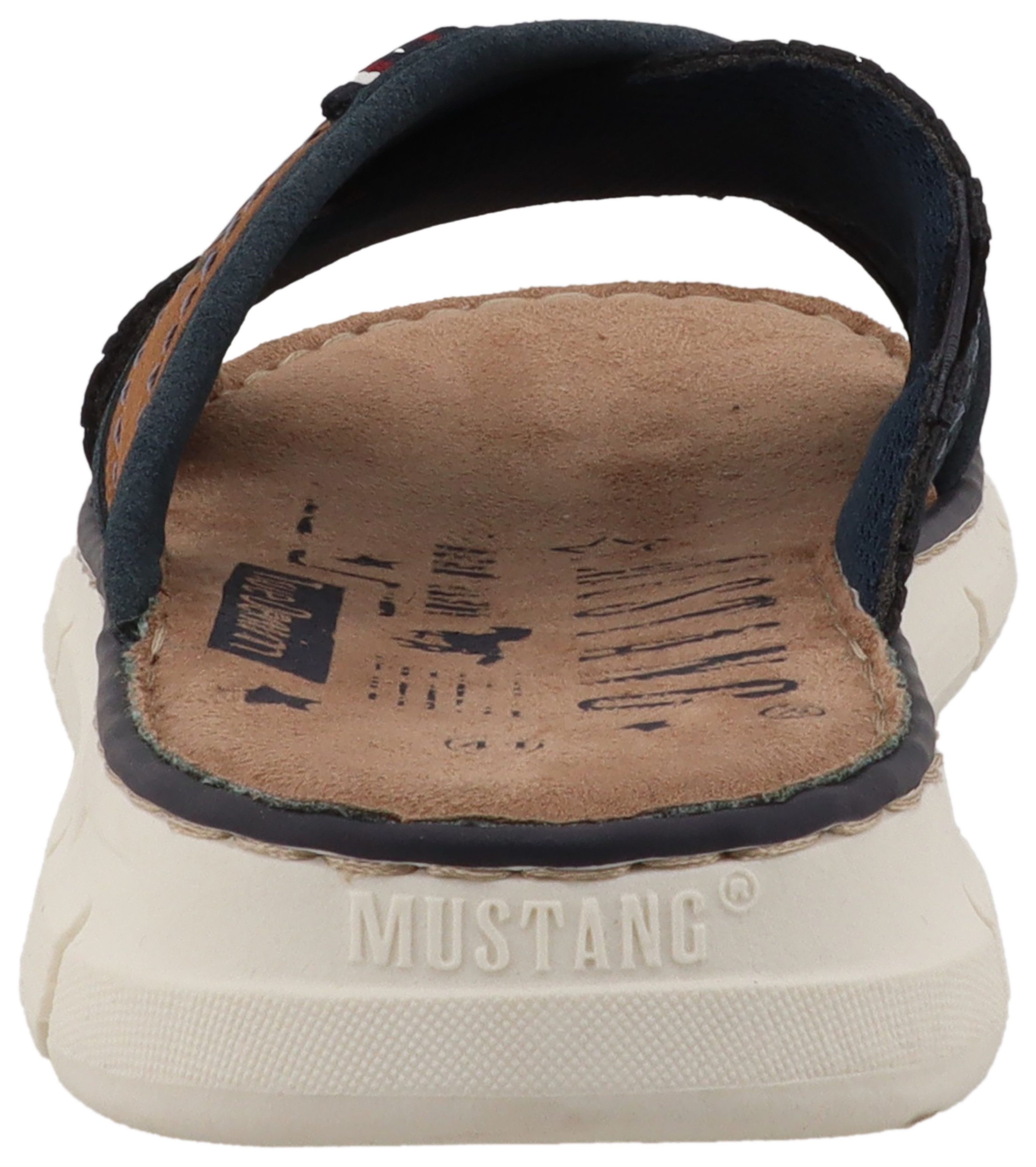 Mustang Shoes Emiliano Pantolette Sommerschuh, Schlupfschuh mit Logoschriftzug
