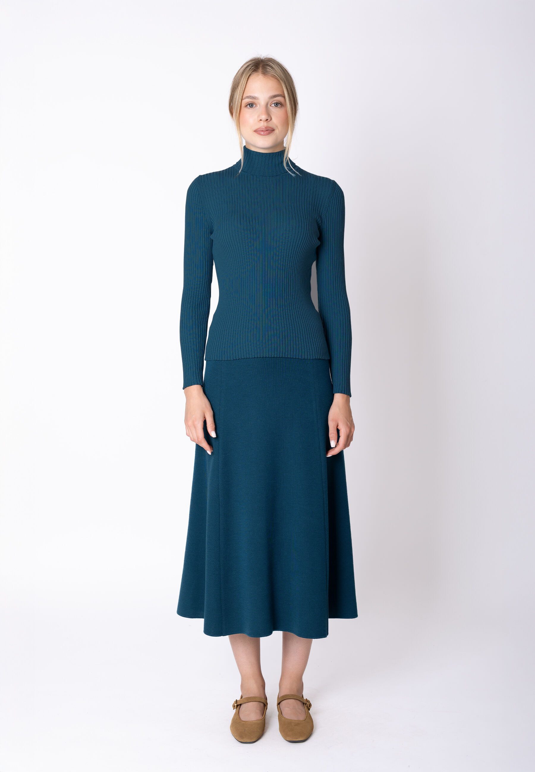 IVKO WOMAN Rollkragenpullover aus edlem Rippenstrick
