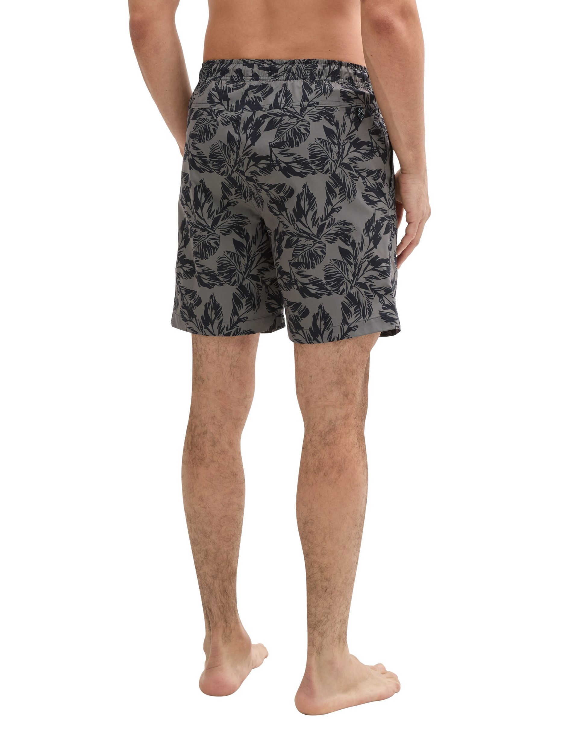 TOM TAILOR Bermudas all over printed swim shorts olive navy leaf design