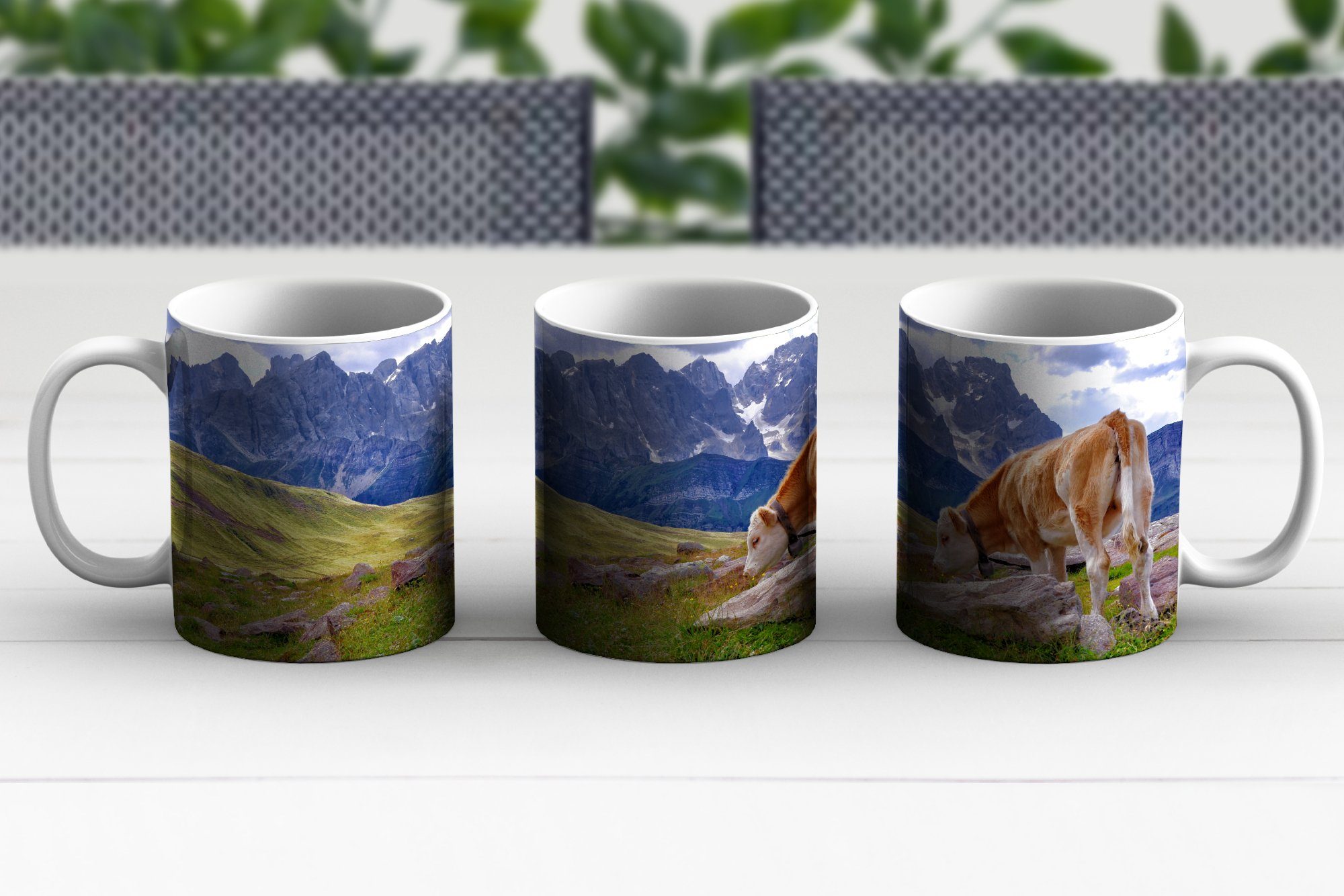 Kuh Alpen Teetasse, Kaffeetassen, Tasse - Berg, Keramik, Teetasse, Geschenk Becher, - MuchoWow