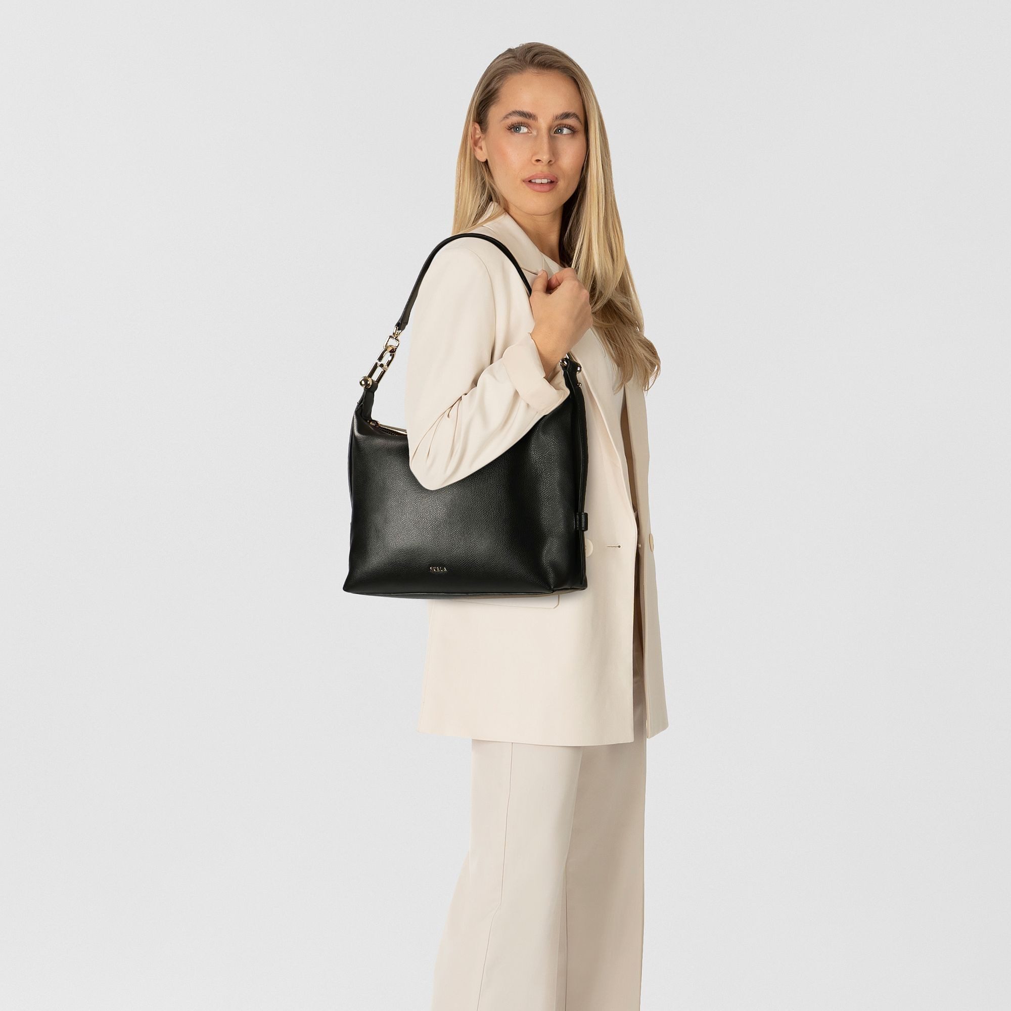 Furla Schultertasche Tonie, Leder