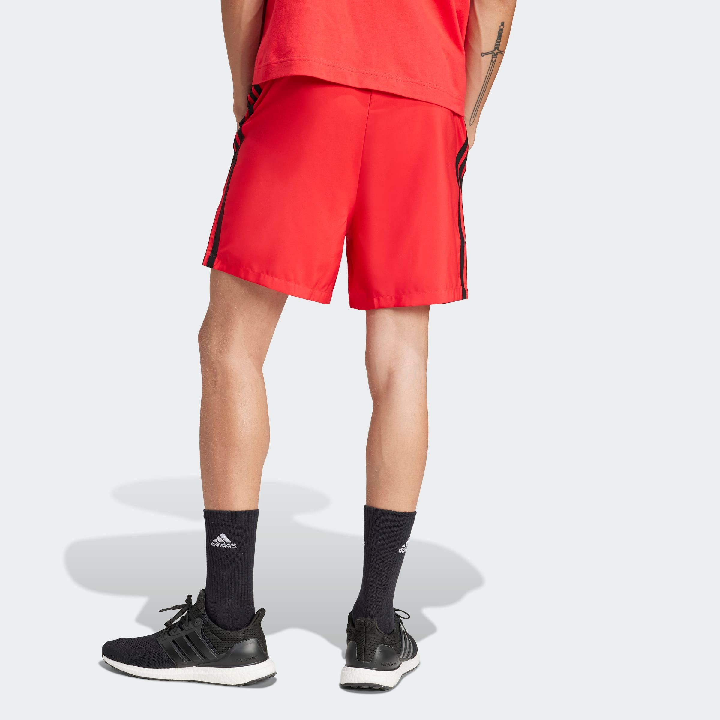 adidas Sportswear Shorts ESSENTIALS 3-STREIFEN CHELSEA mit 3-Streifen an den Seiten, für Laufen und Sportmode