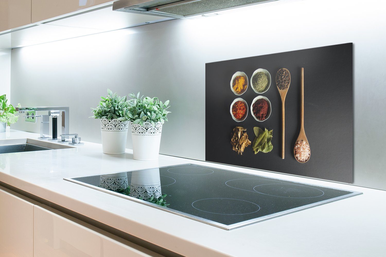 MuchoWow Küchenrückwand Schöpfkelle - Braun (1-tlg), cm, küchen 60x40 - Herdblende Grün - Temperaturbeständig - Kräuter Wandschutz, Gewürze - Rustikal, aus